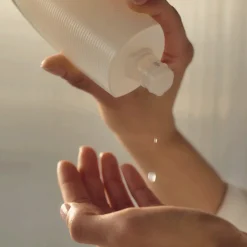 Absolute Silk Micro Essence-in-Lotion