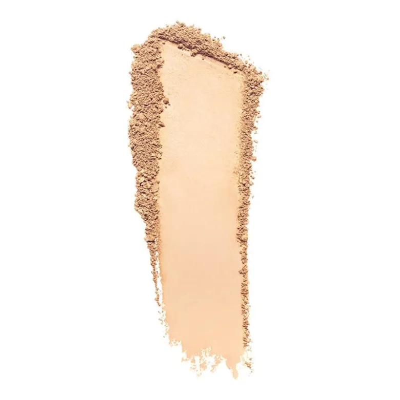Double Wear Stay in Place Matte Powder Foundation SPF 10